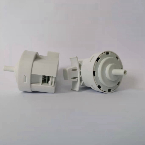 Sensor